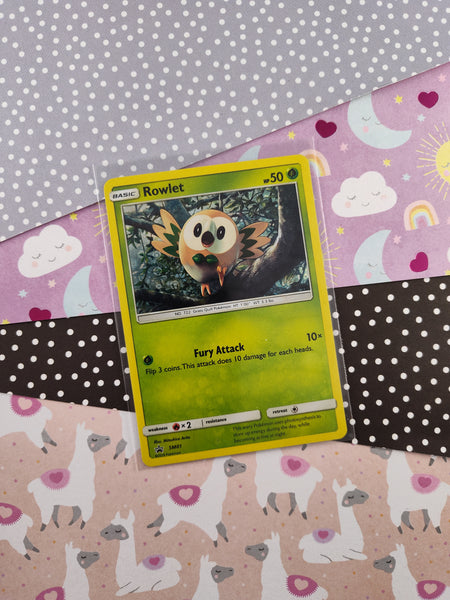 Pokemon TCG - Rowlet Sun & Moon Promo Holographic Card SM01 - VG