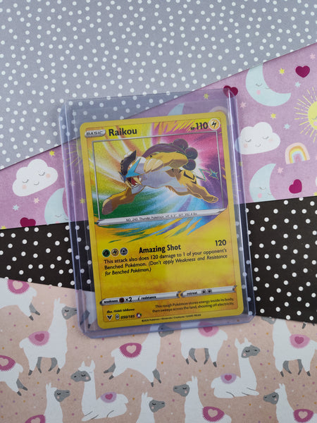 Pokemon TCG - Raikou Vivid Voltage Holographic Card 050/185 - NM