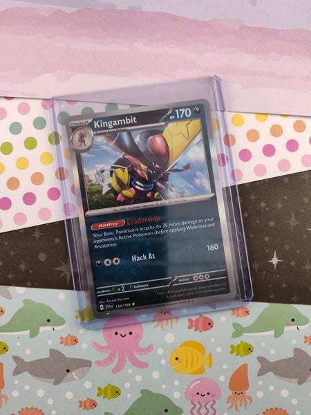 Pokemon TCG - Kingambit Scarlet & Violet Holographic Card 134/198 - NM