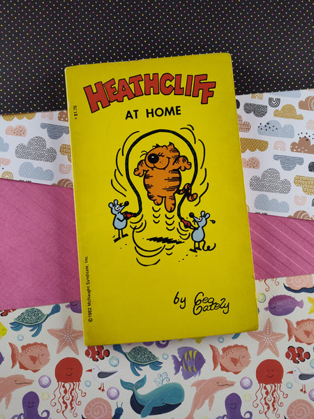 Vintage 1982 1st Printing Heathcliff Vol. 4: At Home, Softcover