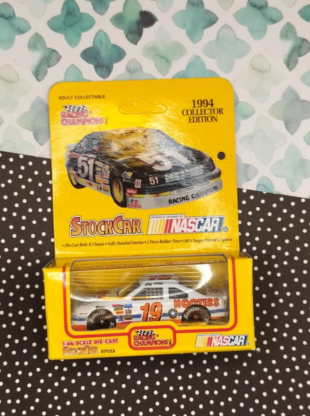 Vintage 1994 Racing Champions Collector Edition Hooters NASCAR NEW in Open Box