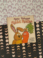 Vintage 1979 Really Ridiculous Rabbit Riddles Scholastic Softcover