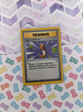 Vintage Common - Shadowless Gust of Wind Base Set Non-Holo Pokemon Card 93/102 - LP (C)