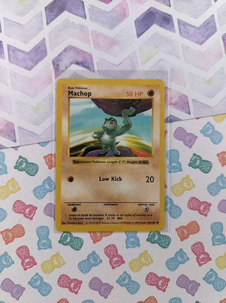 Vintage Common - Shadowless Machop Base Set Non-Holo Pokemon Card 52/102 - MP