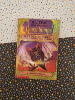 Vintage 1995 1st Printing Give Yourself Goosebumps #3, Trapped in Bat Wing Hall Softcover