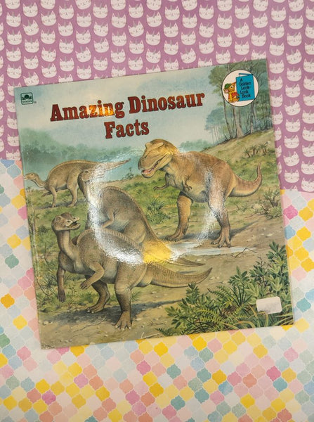 Vintage 1990 Golden Book (Wendy's Kids' Meal): Amazing Dinosaur Facts, Look-Look Book Softcover