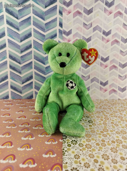 Vintage TY Beanie Baby - Kicks, Bear - August 16, 1998