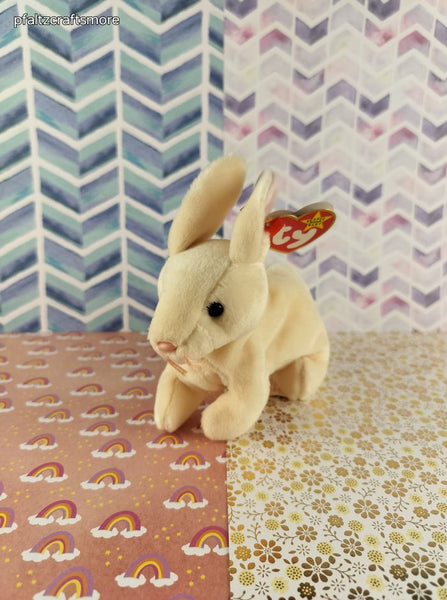 TY Beanie Baby - Nibbler, Bunny - April 6, 1998