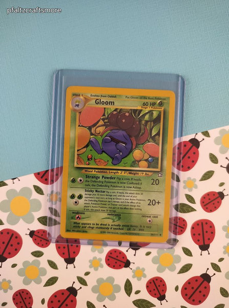 Vintage Uncommon - Gloom Neo Genesis Non-Holo Pokemon Card 36/111 - NM