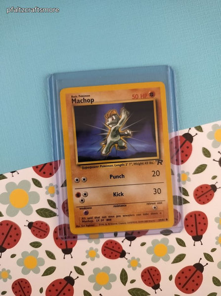 Vintage Common - Machop Team Rocket Non-Holo Pokemon Card 59/82 - NM