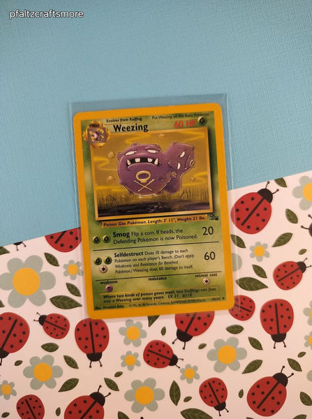 Vintage Uncommon - Weezing Fossil Non-Holo Pokemon Card  45/62 - LP
