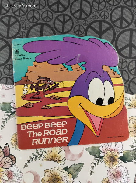 Vintage 1977 Golden Shape Book Beep Beep: The Road Runner Softcover