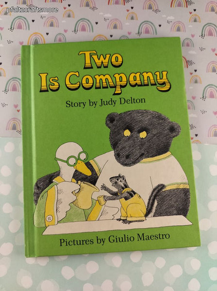 Vintage 1976 Weekly Reader Two is Company by Judy Delton Hardcover