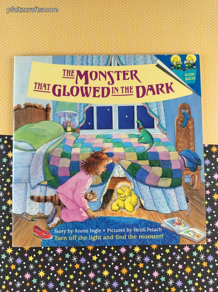 Vintage 1993 1st Printing The Monster that Glowed in the Dark Glow-Backs Softcover