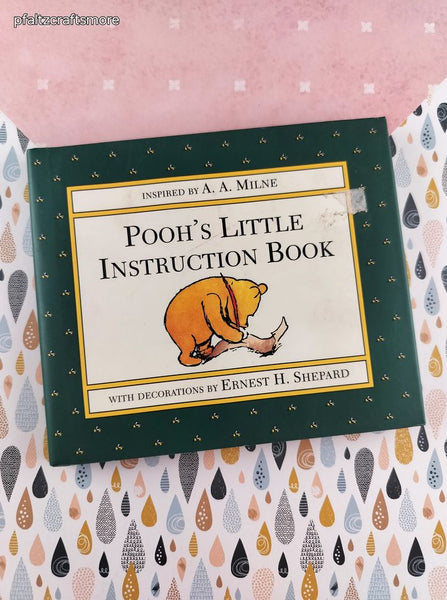 Vintage 1995 Pooh's Little Instruction Book Inspired by A.A. Milne Hardcover