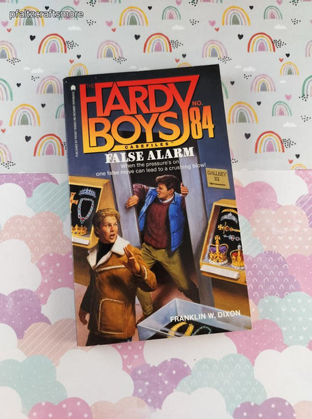 Vintage 1994 1st Printing The Hardy Boys Case Files: False Alarm Softcover, Like New