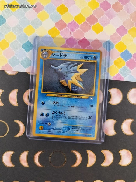 Vintage Uncommon (Japanese) - Seadra Neo Genesis Non-Holo Pokemon Card #117 - NM