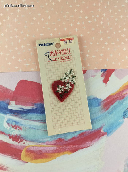 Wrights Fashionable Applique Floral Heart 3-Dimensional Applique Patch, New/Sealed