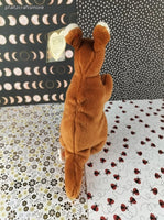 Vintage TY Beanie Baby - Pouch, Kangaroo - November 6, 1996 LIKE NEW