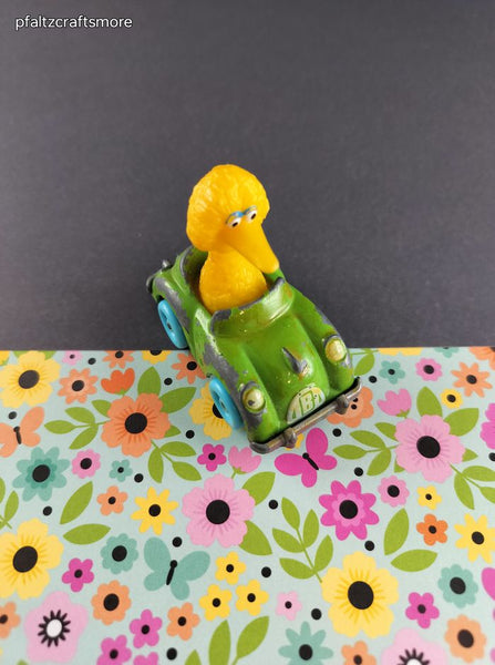 Vintage 1983 Playskool Muppets Big Bird Toy Car Figure Miniature Toy