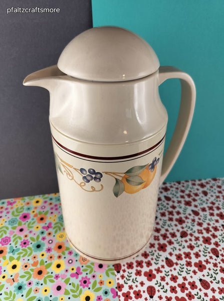 Vintage Corning Thermique 1 qt Abundance Fruits Insulated Pitcher, Like New