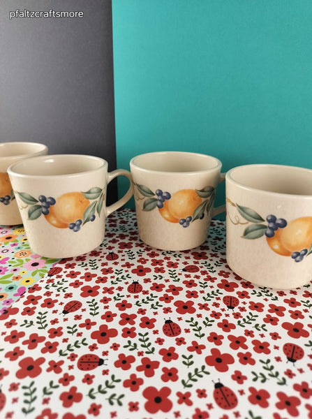 Vintage Corning Coffee/Tea Cups Abundance Fruits Set/4, Like New