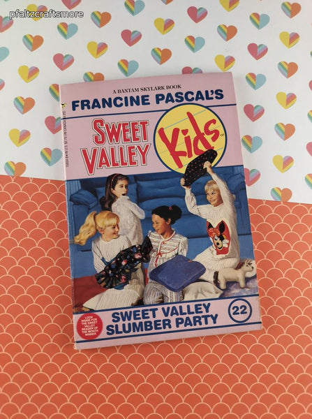 Vintage 1991 1st Printing Sweet Valley Kids #22 "Sweet Valley Slumber Party" Softcover