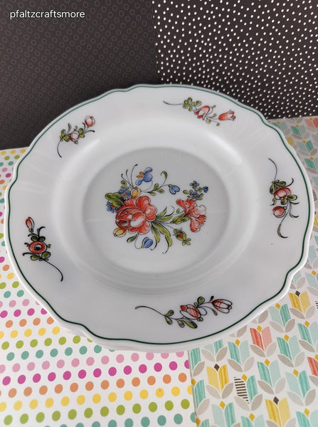 Vintage Provential Floral Arcopal French Soup Bowl 9" Set/5, Nice & Clean