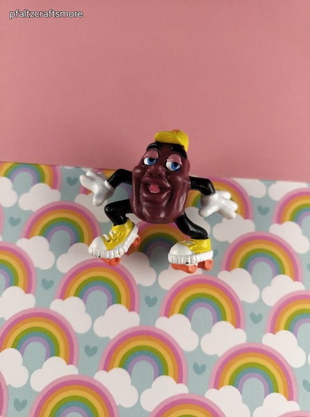 Vintage 1980's California Raisins Roller Skates PVC Miniature Toy, Nice & Clean