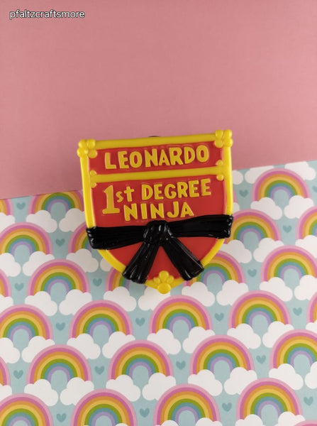 Vintage 1980's TMNT Leonardo Burger King Suction Cup Plastic Miniature Toy