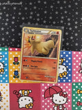 Pokemon TCG - Typhlosion HeartGold SoulSilver Rare Non-Holo Card 32/123 - VG