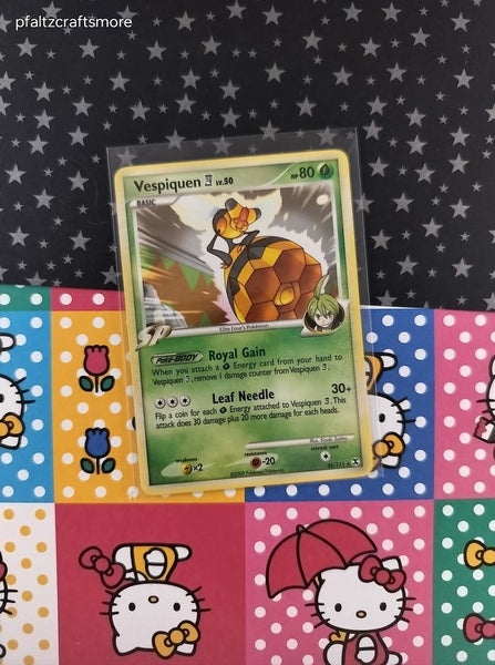 Pokemon TCG - Vespiquen E4 Rising Rivals Rare Non-Holo Pokemon Card 35/111 - VG (B)