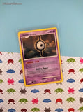 Vintage Rare - Unown (I) Mysterious Treasures Rare Non-Holo Pokemon Card 37/123 - VG