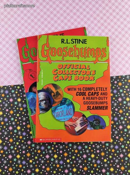 Vintage 1995 1st Printing Goosebumps Official Collector's + Holidays Caps Books Softcovers, Like New