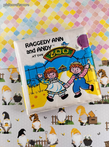 Vintage 1974 Raggedy Ann and Andy at the Zoo Softcover Plastic Bath Book