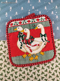 Vintage Christmas Geese Cotton Fabric Oven Mitt Pot Holder, Nice & Clean