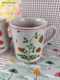 Vintage 1984 Porcelana Veracruz Peachtree Designs Strawberries Ceramic Mugs Set/2, Like New