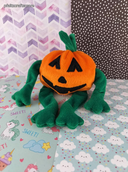 Vintage TY Beanie Baby - Pumkin', Jack-o'-Lantern - October 31, 1998