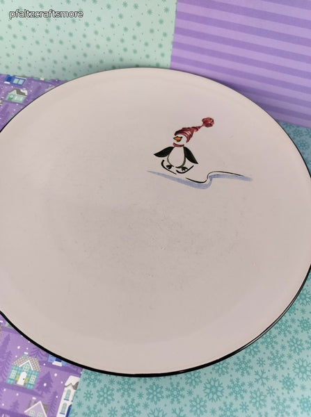 Vintage Pfaltzgraff Christmas Wintry Penguin Skate Dinner Plate 11.75", Clean