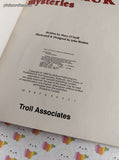 Vintage 1989 1st Printing Dinosaur Mysteries Troll Associates Softcover