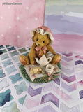 Vintage 1992 Cherished Teddies "Friendship is a Special Treat" #910767 Figurine