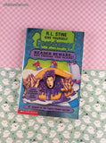 Vintage 1996 1st Scholastic Printing Give Yourself Goosebumps #6, Beware of the Purple Peanut Butter Softcover