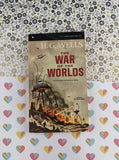 Vintage 1964 Airmont Printing The War of the Worlds H.G. Wells Softcover