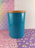Room Essentials Blue Teal Textured Metal Medium Canister w/Bamboo Lid 7"