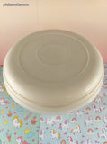 Vintage Rubbermaid Servin' Saver 12 Cups 2.8 L Clear Container w/Almond Lid, CLEAN