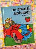 Vintage 1974 An Animal Alphabet by Richard Hefter Strawberry Weekly Reader Hardcover