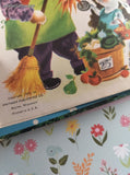 Vintage 1950 Whitman Tell-A-Tale, Animal Crackers Miniature Hardcover