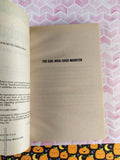 Vintage 1996 1st Printing Goosebumps Presents The Girl Who Cried Monster TV Episode #1 Softcover, Like New
