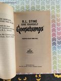 Vintage 1995 Trapped in Bat Wing Hall #3 Give Yourself Goosebumps Softcover