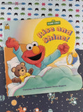 Vintage 1997 Golden Super Shape Book Sesame Street Rise and Shine! Softcover